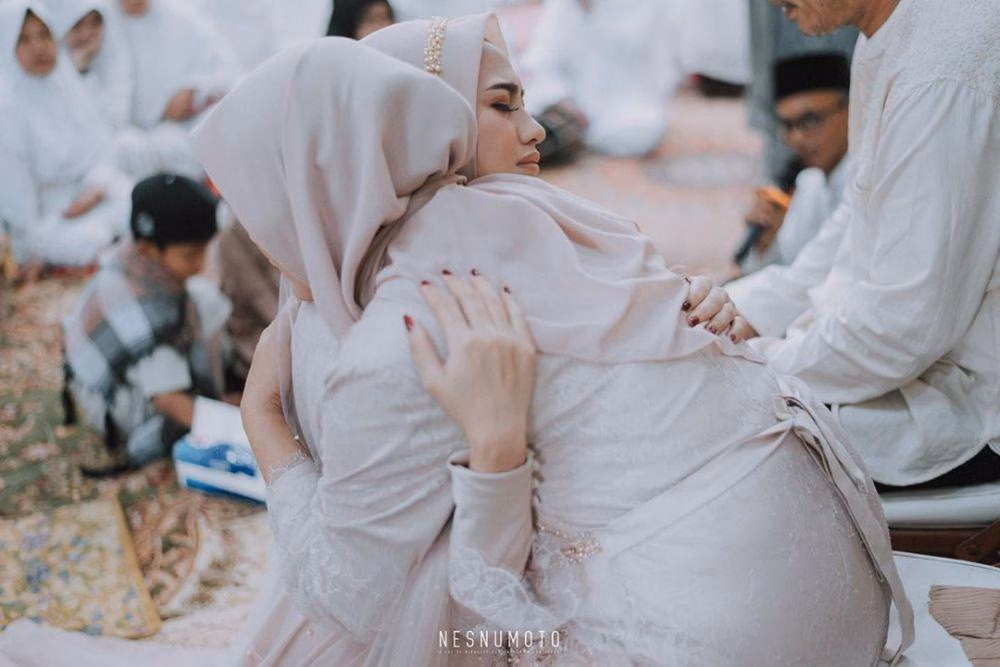 Tuntutan Orang Tua Mengadakan Pernikahan Mewah, Ketika Anak Harus Menanggung Beban Finansial Keluarga