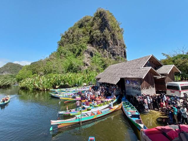 Wisata Rammang-Rammang Maros, Menjelajahi Pegunungan Karst yang Memukau